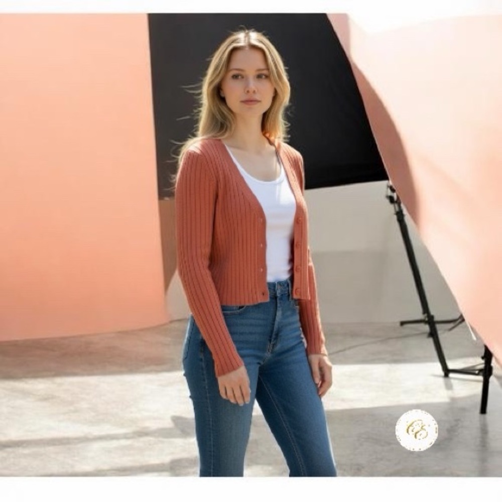 525 America Ribbed V-Neck Button Cardigan - Rust